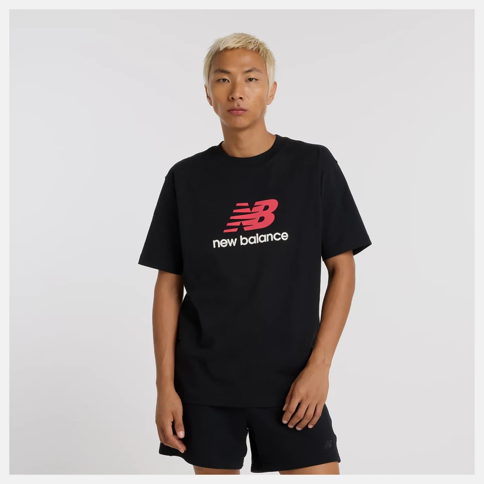 Футболка New Balance Athletics Logo MT51500BK в Москве в Москве