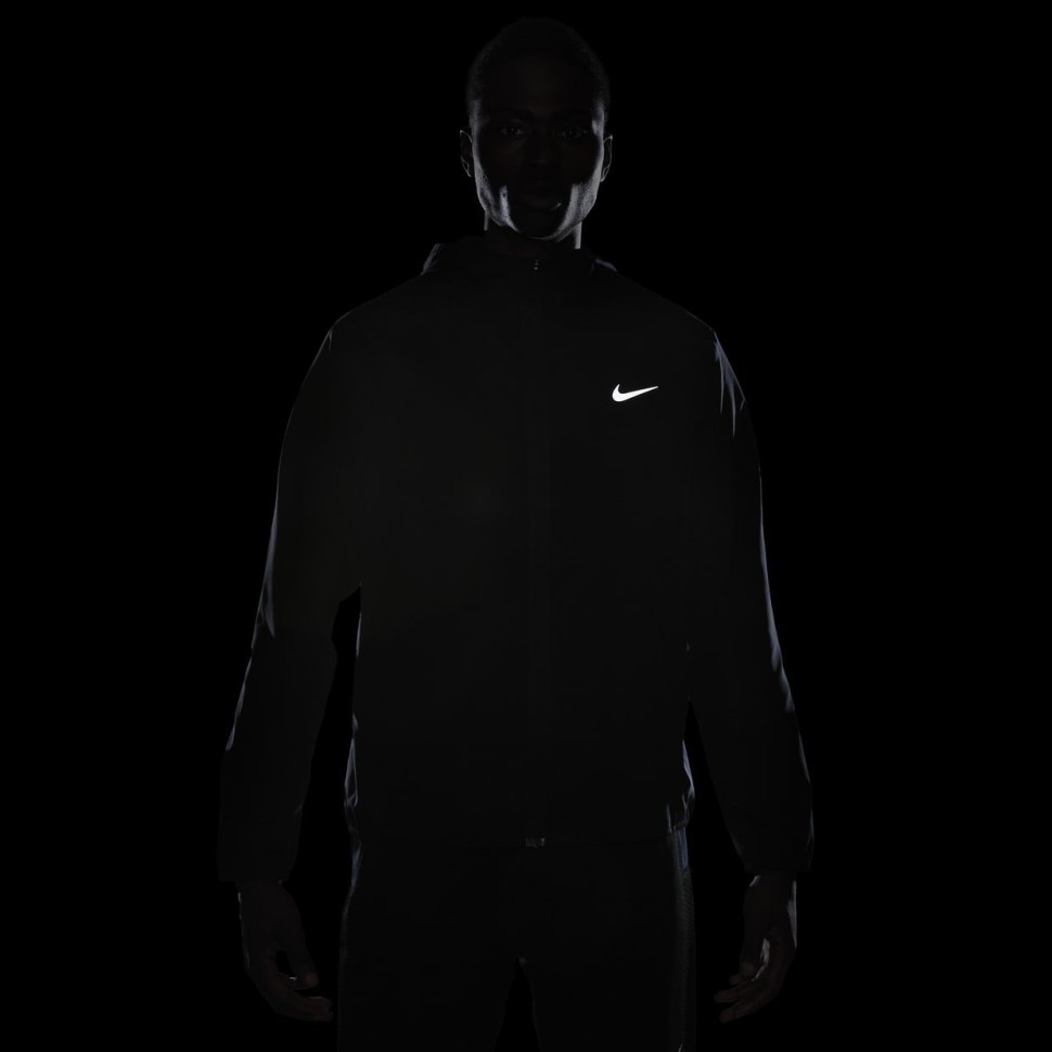 Ветровка Nike M NK DF FORM HD JKT FB7482-010 в Москве  в Москве 