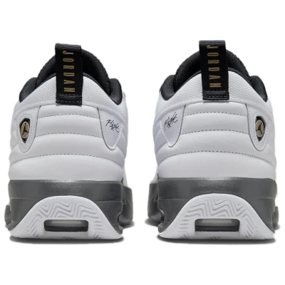 Кроссовки Nike Jordan Max Aura 6 FQ8298-101