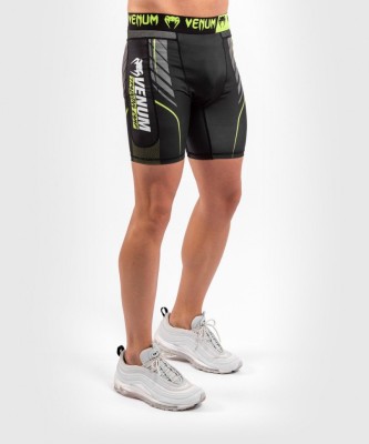 Компрессионные шорты Venum Training camp 3.0 Black/Neo Yellow 03371