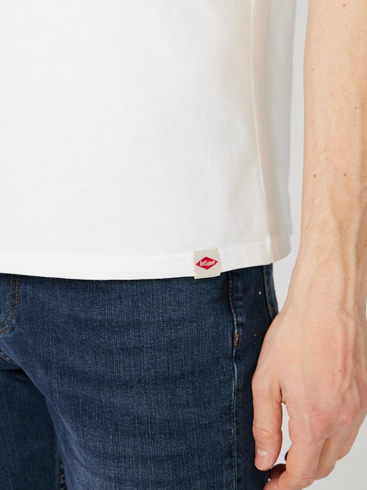 Футболки Lee Cooper MT2A122252BSLC1/WHT в Москве  в Москве 