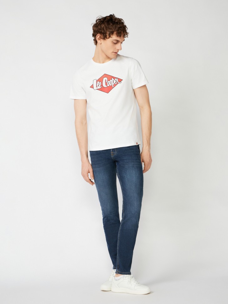 Футболки Lee Cooper MT2A122252BSLC1/WHT в Москве  в Москве 