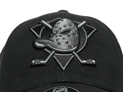 Бейсболка ATRIBUTIKA &amp; CLUB Anaheim Ducks, черн. 32255