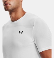 Футболка Under Armour UA Seamless SS 1361131-100 в Москве  в Москве 