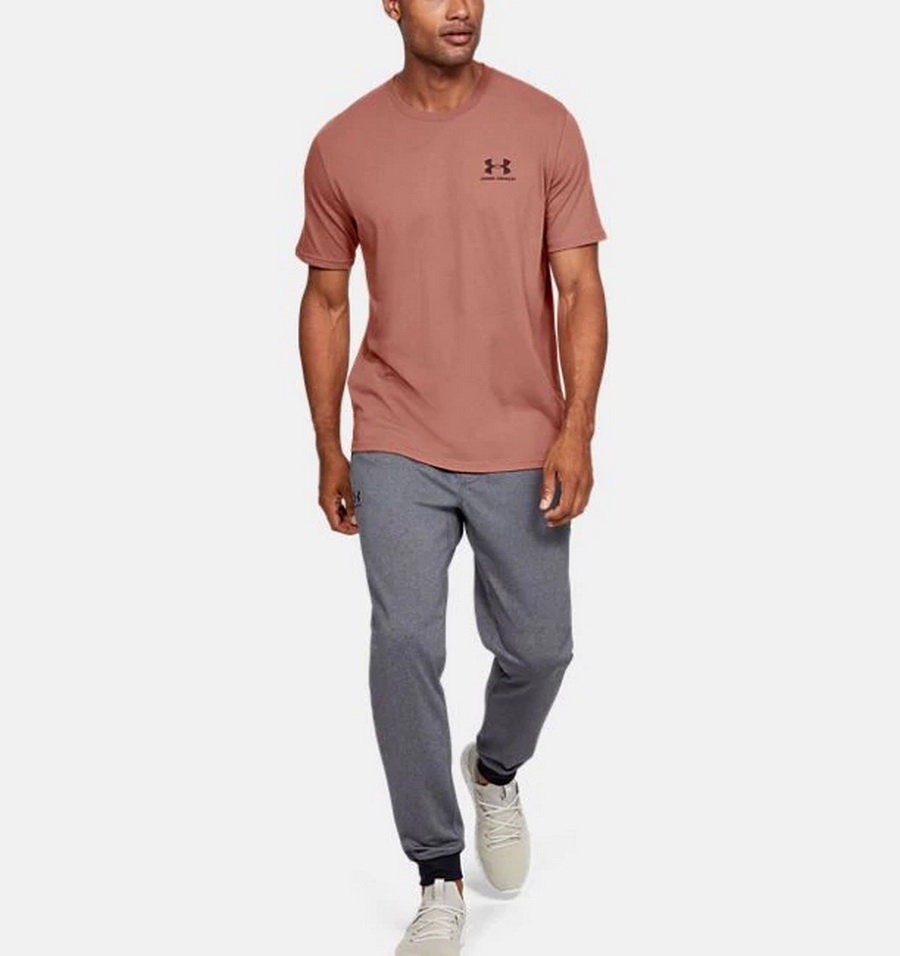 Футболка Under Armour SPORTSTYLE LEFT CHEST SS 1326799-226 в Москве  в Москве 