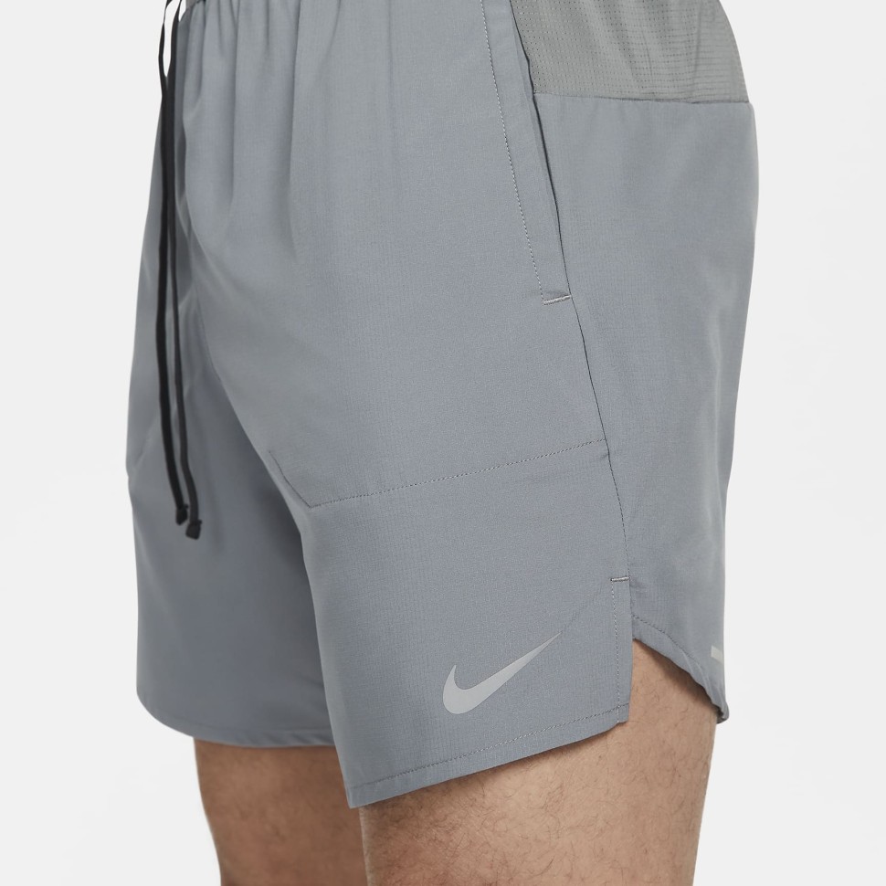 шорты NIKE M NK DF STRIDE SHRT 7IN BF DM4761-084 в Москве  в Москве 