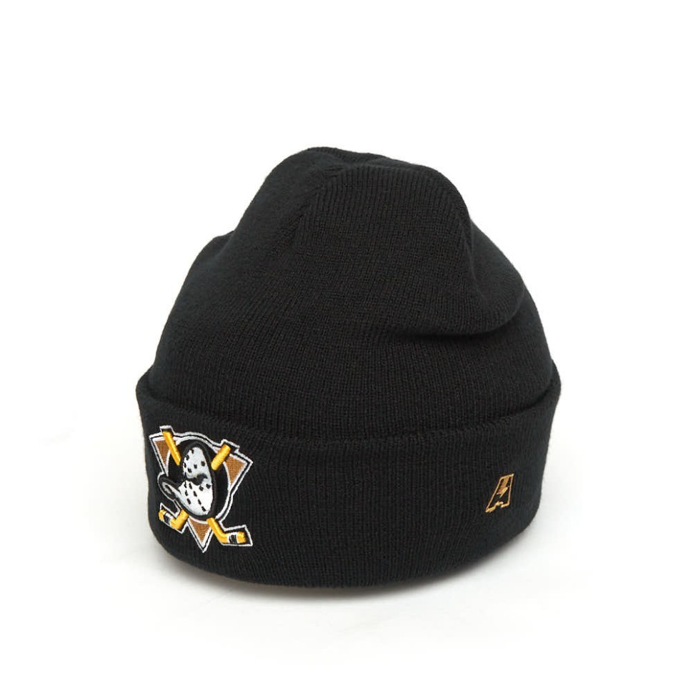 Шапка ATRIBUTIKA & CLUB Anaheim Ducks, черн. 59396 в Москве  в Москве 
