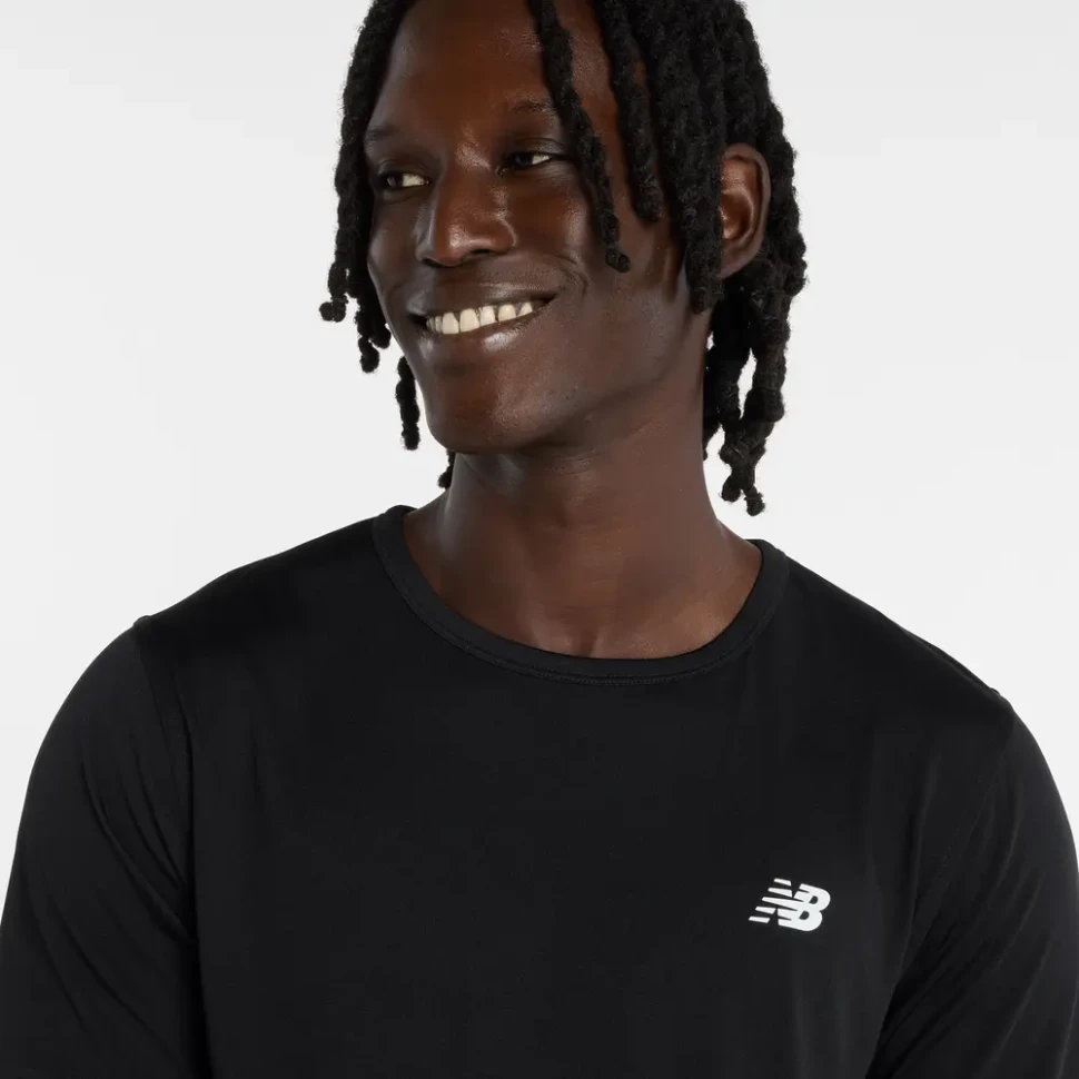 Футболка New Balance Sport Essentials Utility T-Shirt MT61O0U4-BK в Москве в Москве