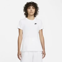 Футболка Nike W NSW CLUB TEE DN2393-100 в Москве  в Москве 