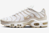 Кроссовки Nike W AIR MAX PLUS PRM DZ2832-101