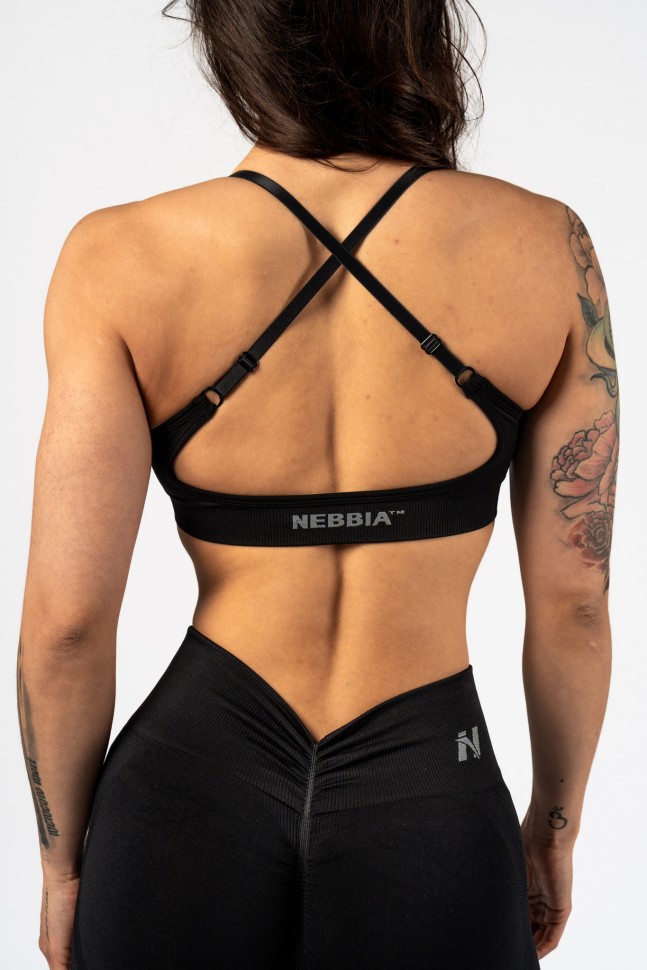 Топ Nebbia Medium-Support Sports Bra TOTALLY SEAMLESS 305 Black в Москве в Москве
