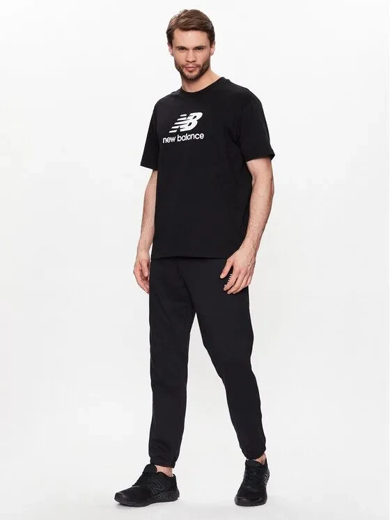 Футболка New Balance MT33510-BK в Москве  в Москве 