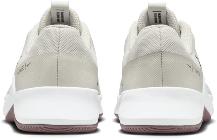 Кроссовки Nike W NIKE MC TRAINER 2 DM0824-008 в Москве  в Москве 
