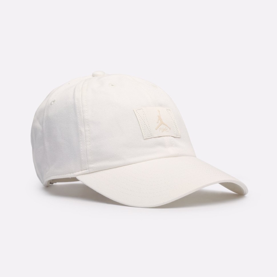 Кепка Nike FD5181-133 в Москве  в Москве 