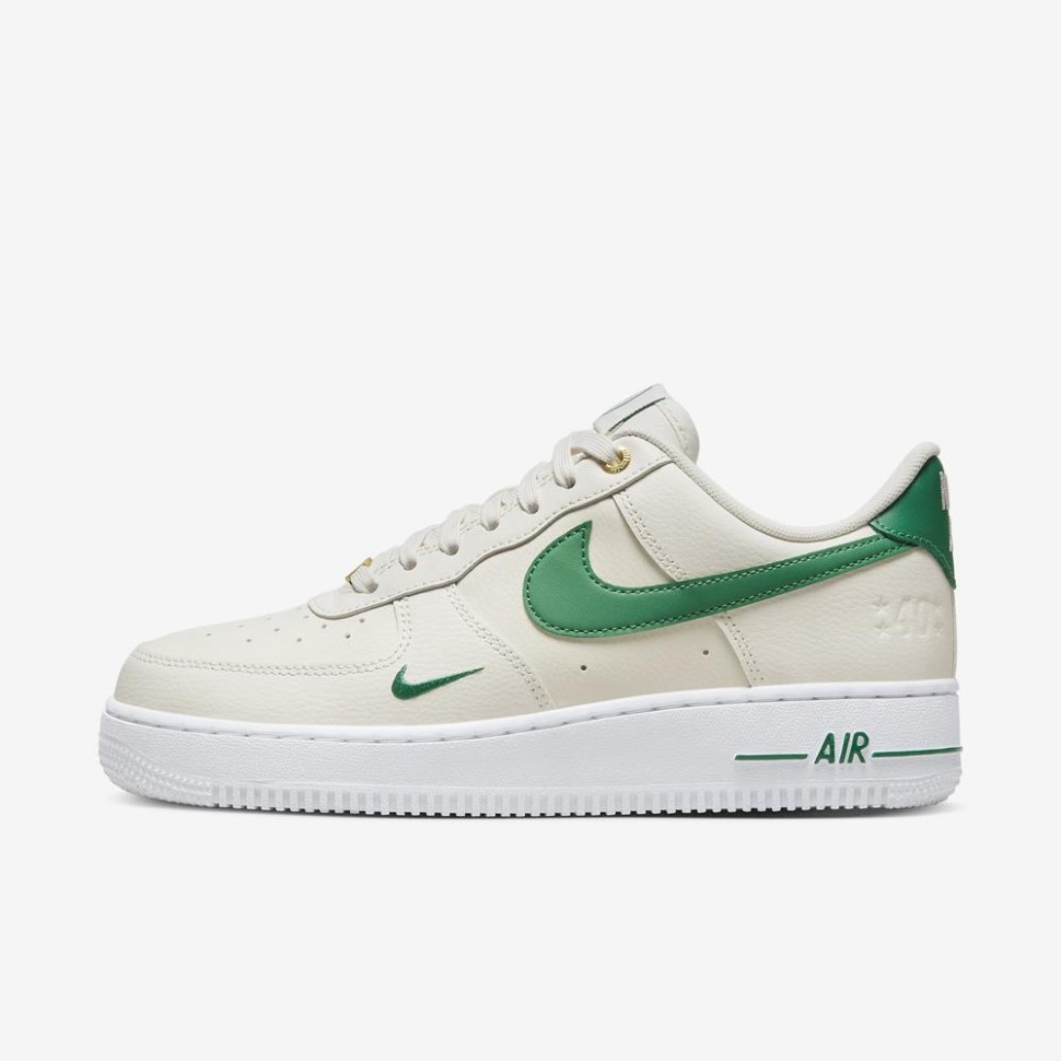 Кроссовки Nike Air Force 1 '07 LV8 DQ7658-101 в Москве в Москве
