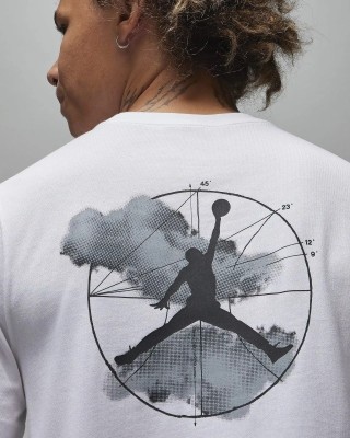 Футболка Nike J Sprt Gfx Ss Crew FD7001-100