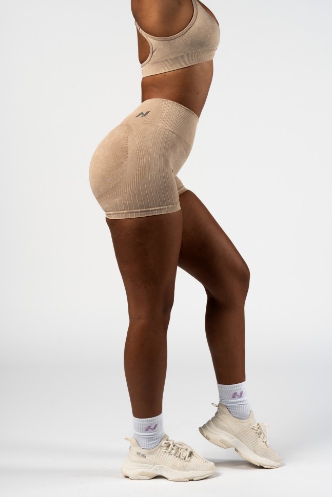 Шорты Nebbia High Waisted Push-Up Shorts TOTALLY SEAMLESS 304 Cream в Москве в Москве