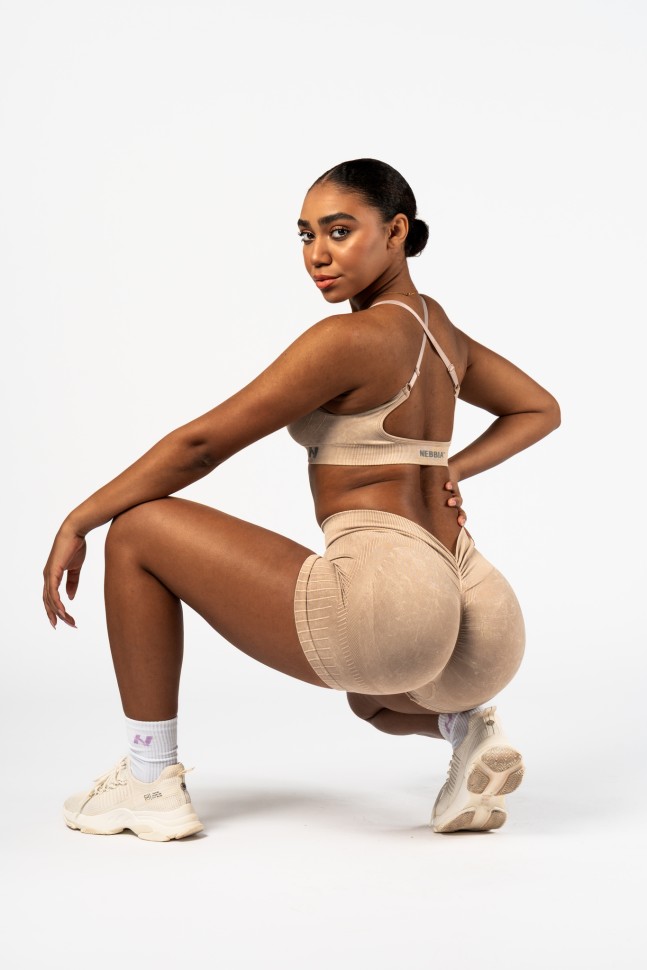 Шорты Nebbia High Waisted Push-Up Shorts TOTALLY SEAMLESS 304 Cream в Москве в Москве