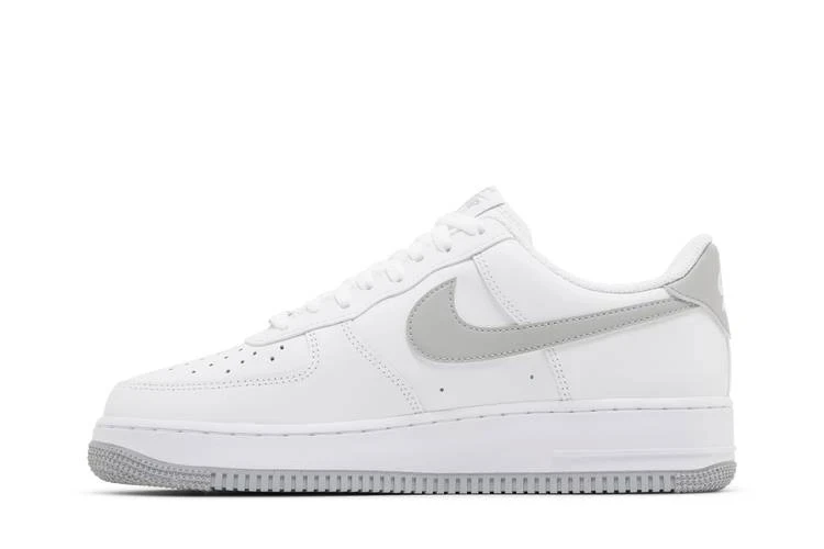 Кроссовки Nike Air Force 1 '07FJ4146-100 в Москве  в Москве 