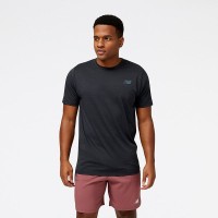 Футболка New Balance MT31095-BKH в Москве  в Москве 