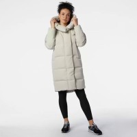Куртка New Balance WJ13503/TWF в Москве  в Москве 