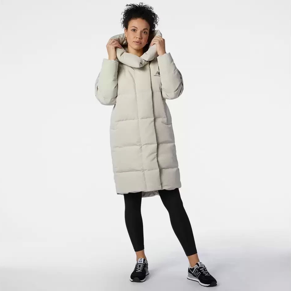Куртка New Balance WJ13503/TWF в Москве  в Москве 