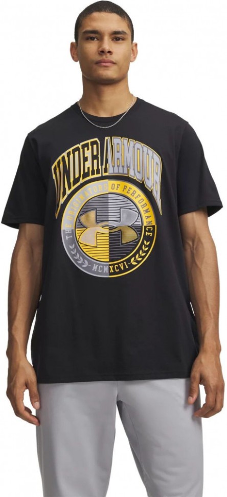 Футболка Under Armour UA M VARSITY CREST SS 6009249-001 в Москве  в Москве 