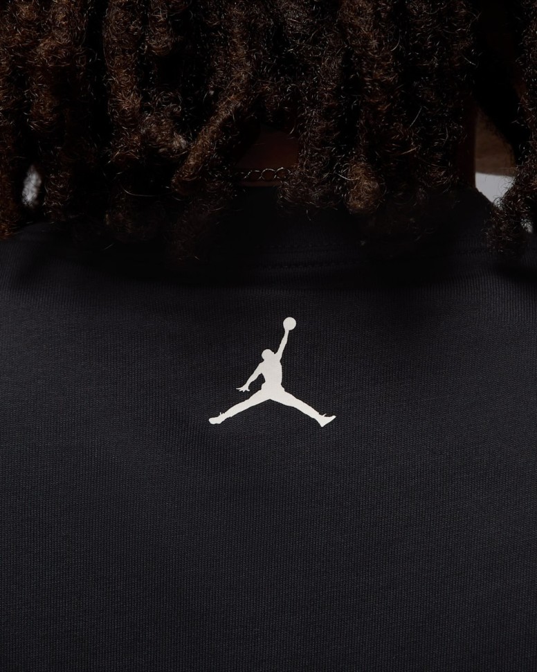 Футболка Nike M J BRK COL JUMPMAN SS CREW HQ8925-010 в Москве  в Москве 