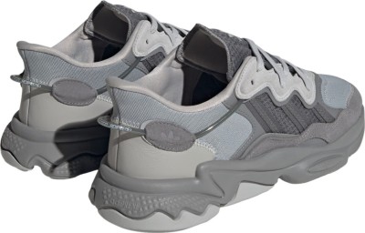 Кроссовки Adidas OZWEEGO ID9823